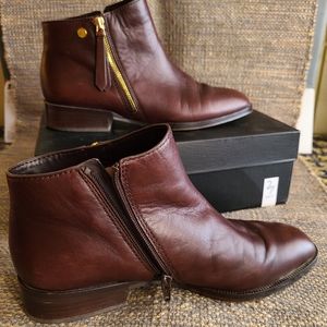 Leather ankle boot, brown, size 8.5, GUC